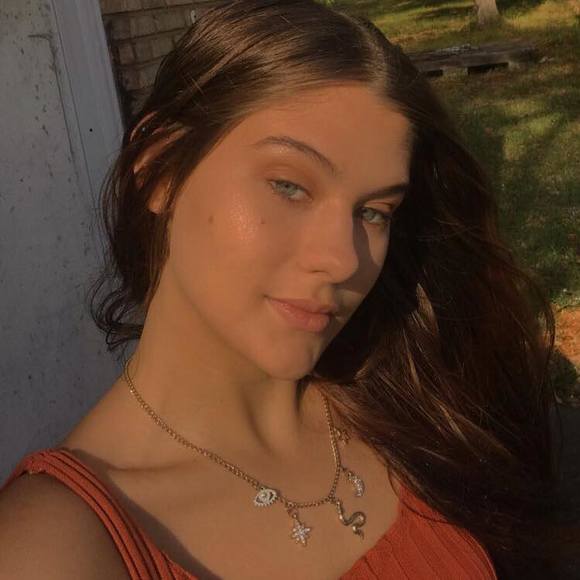 alexis_bby1212